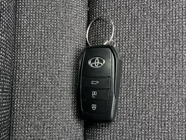 クラウン(トヨタ)G アドバンスド デジタルインナーミラー中古車 26