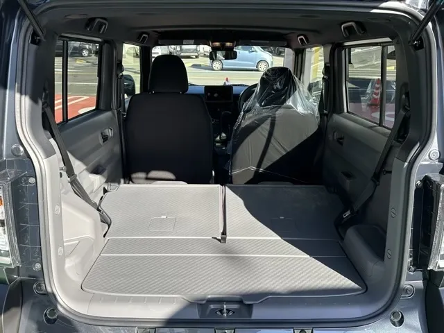 タフト(ダイハツ)X新車見本展示無 9