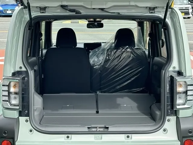 タフト(ダイハツ)Ｇターボ ダーククロムベンチャー新車見本展示無 9
