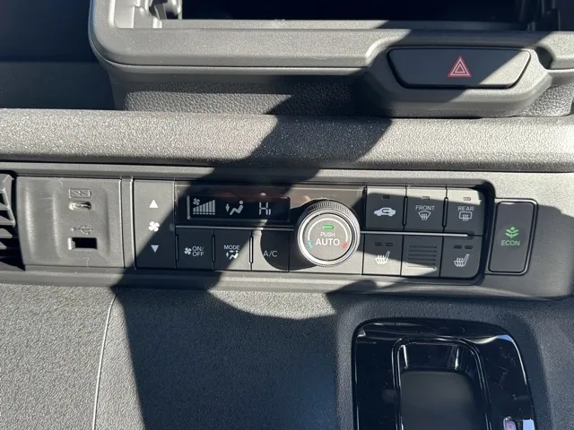 N-BOX(ホンダ)N-BOXカスタムターボ届出済未使用車 20