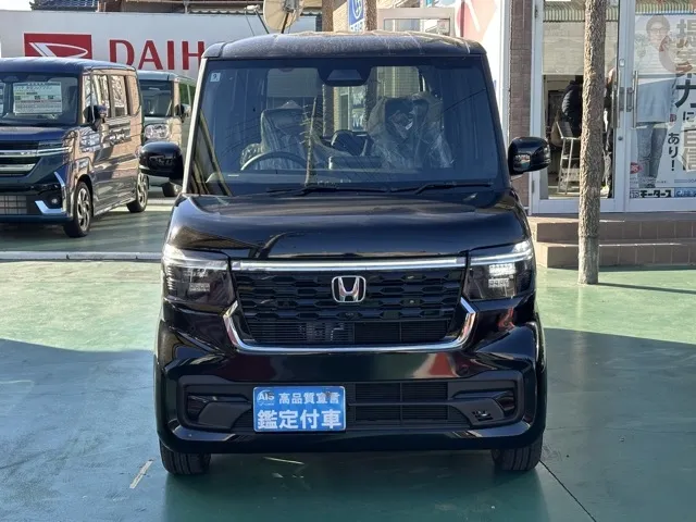 N-BOX(ホンダ)N-BOXカスタムターボ届出済未使用車 25
