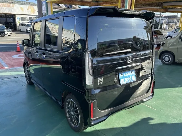 N-BOX(ホンダ)N-BOXカスタムターボ届出済未使用車 2