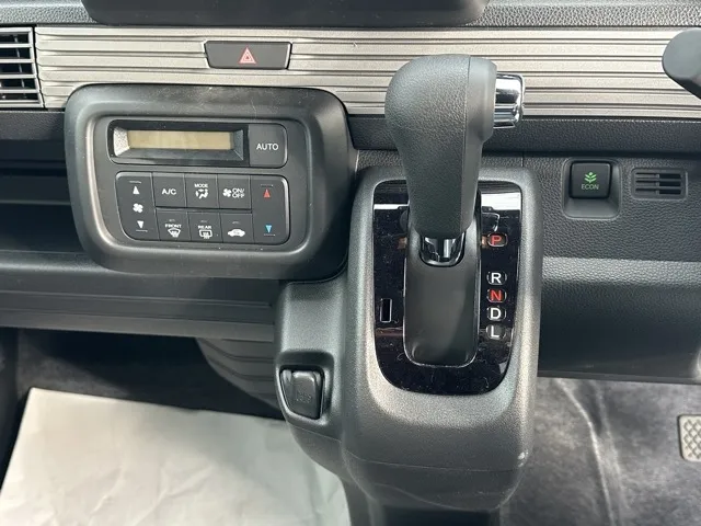 N-VAN(ホンダ)FUNターボ届出済未使用車 15