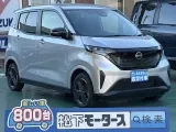 ニッサンサクラ 後席ゆったり足ものばせる！

[NO:18122]