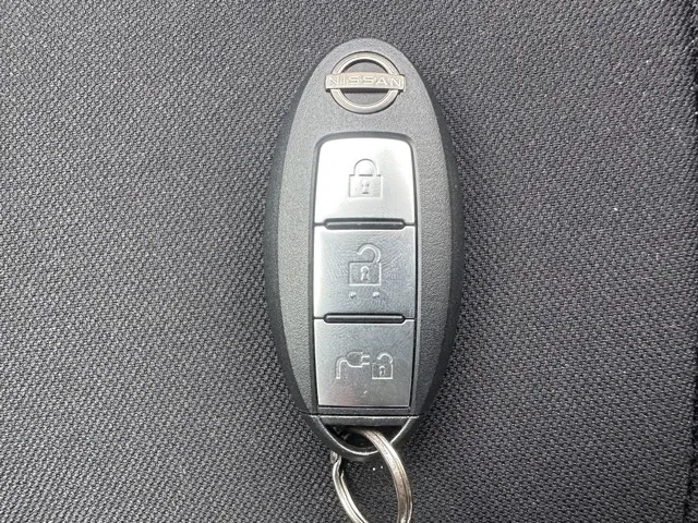 リーフ(ニッサン)X Vセレクション中古車 28