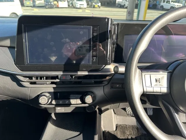 ノート(ニッサン)X中古車 13
