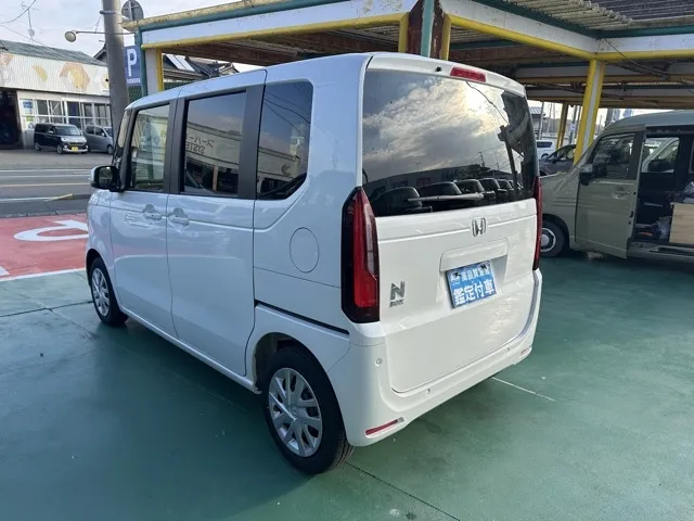 N-BOX(ホンダ)N-BOX コンフォートＰ届出済未使用車 2