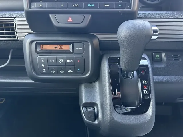 N-VAN(ホンダ)FUN 届出済未使用車 15