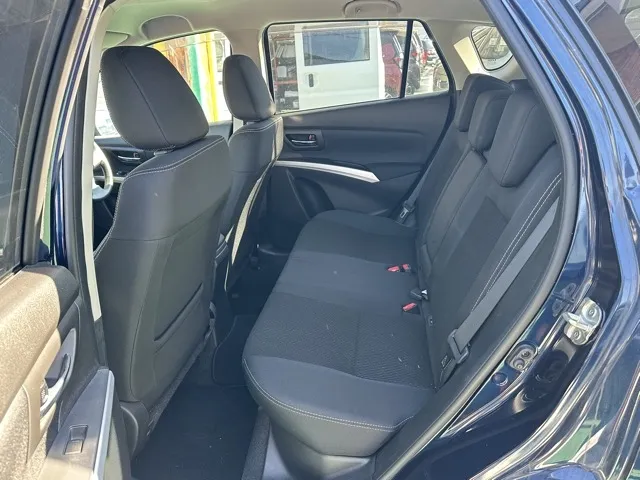 SX4(スズキ)S クロス中古車 4