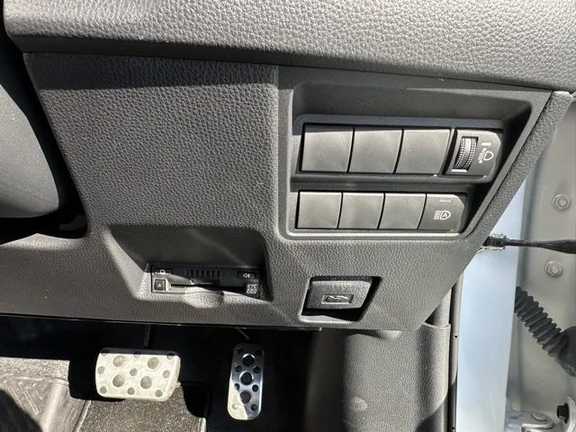 GRヤリス(トヨタ)RS AT中古車 14