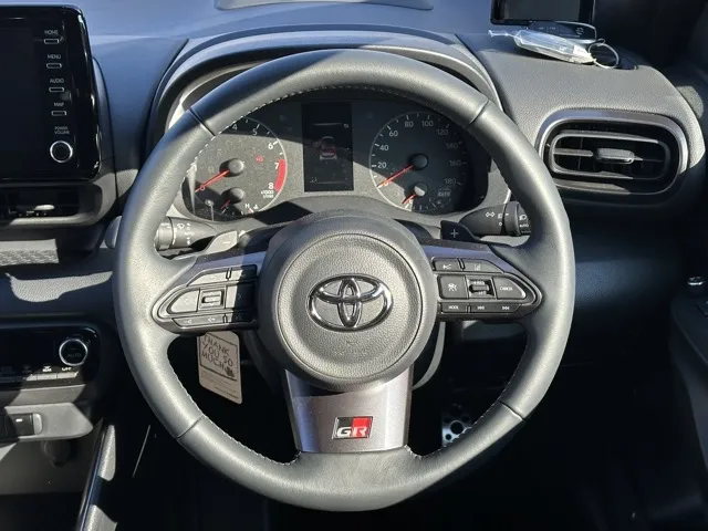 GRヤリス(トヨタ)RS AT中古車 6