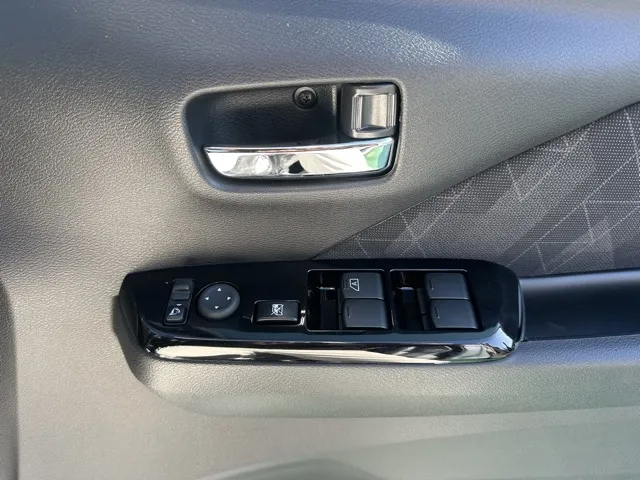 eKクロス(三菱)ＥＶ Ｐ中古車 12