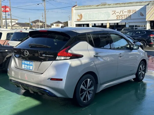 リーフ(ニッサン)Ｘ中古車 10
