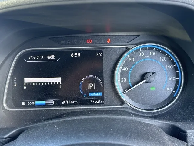 リーフ(ニッサン)Ｘ中古車 25