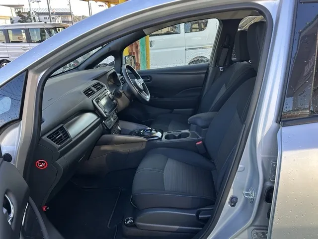 リーフ(ニッサン)Ｘ中古車 3