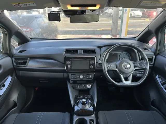 リーフ(ニッサン)Ｘ中古車 5