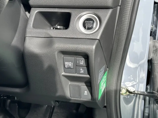 N-VAN(ホンダ)プラススタイルFUN　６ＭＴ中古車 16