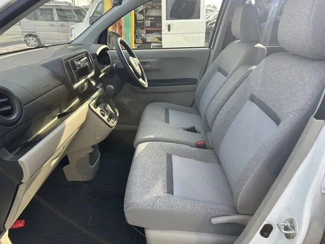 パッソ(トヨタ)X中古車 3