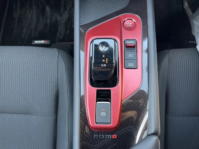 オーラ(ニッサン)ニスモ プロパイロット ナビ ワイヤレス充電中古車 13