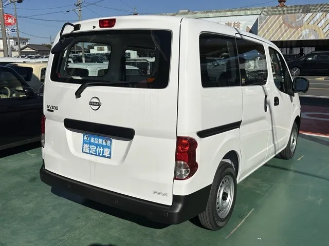 バネット(ニッサン)DX登録済未使用車 9