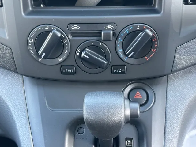 バネット(ニッサン)DX登録済未使用車 11
