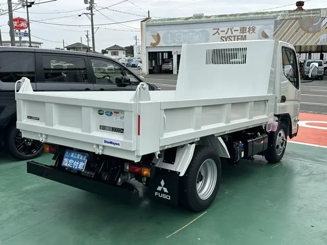 キャンター(三菱)全低床キョウカダンプ ３ｔレンタ登録済未使用車 10