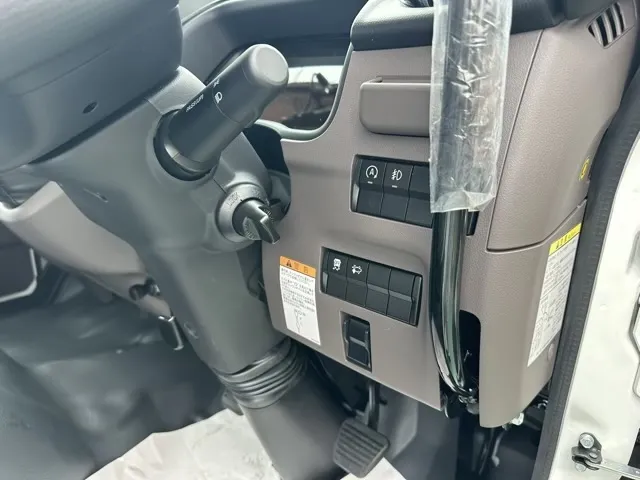 キャンター(三菱)全低床キョウカダンプ ３ｔレンタ登録済未使用車 15
