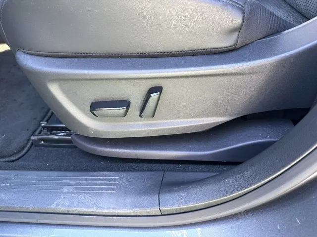アリア(ニッサン)B6中古車 4