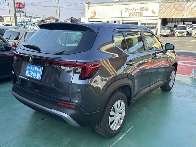 WR-V(ホンダ)X登録済未使用車 11