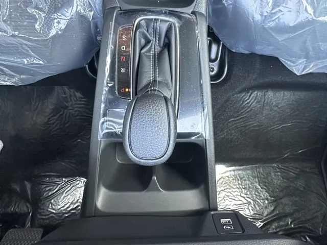 WR-V(ホンダ)X登録済未使用車 16