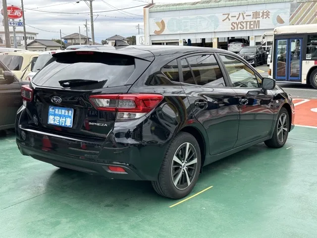 インプレッサ(スバル)1.6I-Lアイサイト中古車 9