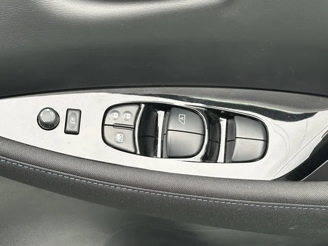 リーフ(ニッサン)X Vセレクション中古車 11
