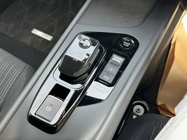 ノート(ニッサン)X アラウンドビューモニター中古車 19