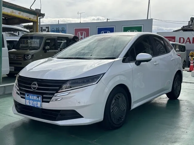 ノート(ニッサン)X アラウンドビューモニター中古車 1