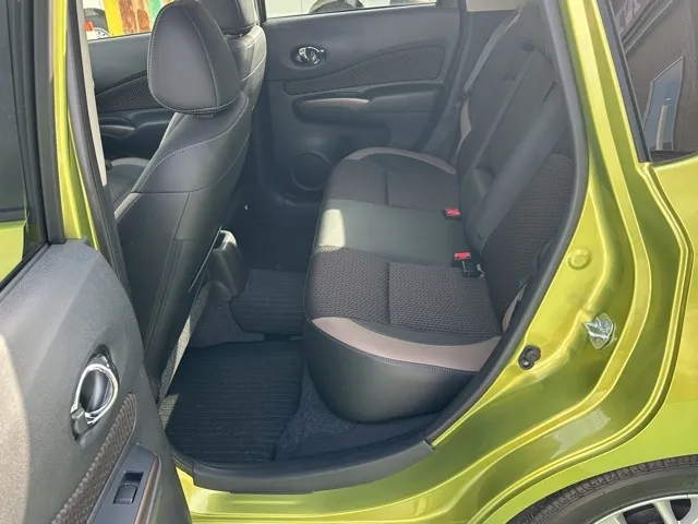 ノート(ニッサン)eパワー メダリスト中古車 4