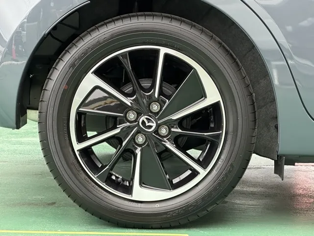 MAZDA2(マツダ)15スポルト中古車 11