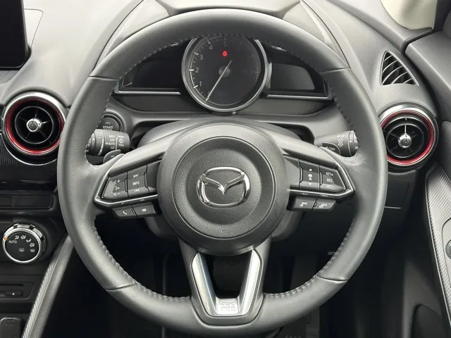 MAZDA2(マツダ)15スポルト中古車 6