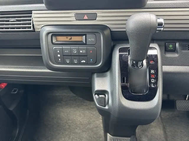 N-VAN(ホンダ)FUN 届出済未使用車 14