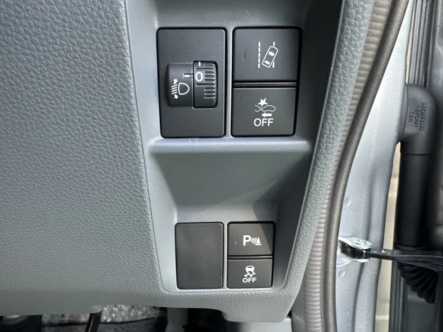 N-VAN(ホンダ)Gタイプ AT ４WD届出済未使用車 12