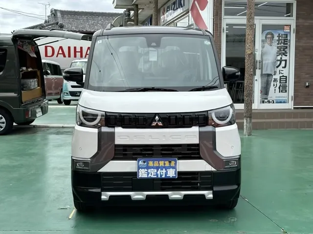デリカミニ(三菱)Gプレミアム届出済未使用車 29