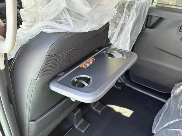 デリカミニ(三菱)Tプレミアム ４WD届出済未使用車 11