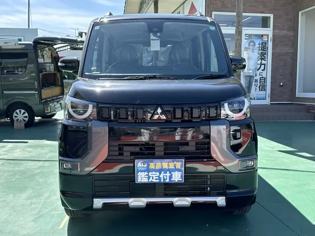 デリカミニ(三菱)Tプレミアム ４WD届出済未使用車 29