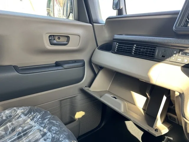 N-BOX(ホンダ)JOY届出済未使用車 17