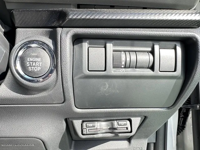 クロストレック(スバル)リミテッド中古車 15