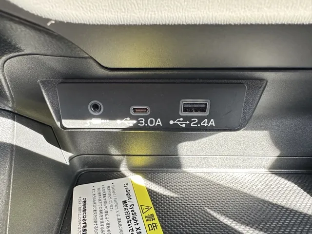 クロストレック(スバル)リミテッド中古車 21