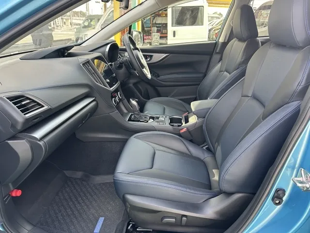 XV(スバル)アドバンス ブラックレザー 4WD中古車 3