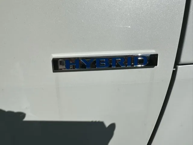 デリカミニ(三菱)Gプレミアム届出済未使用車 12