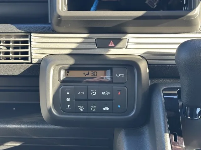 N-VAN(ホンダ)FUN 届出済未使用車 15
