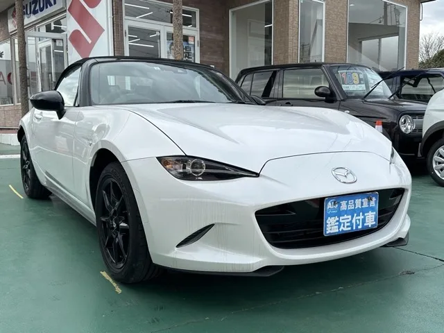 ロードスター(マツダ)NR-A 6MT中古車 17