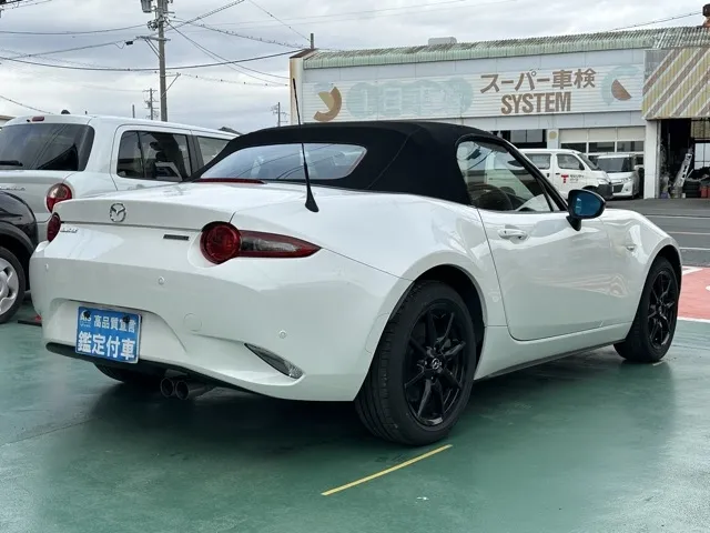 ロードスター(マツダ)NR-A 6MT中古車 20